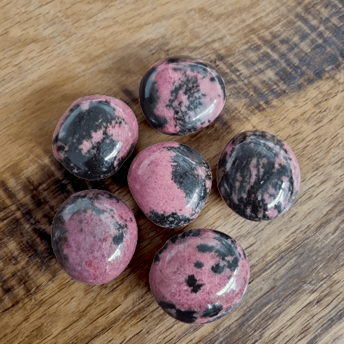 Rodonit - Ročni kamen